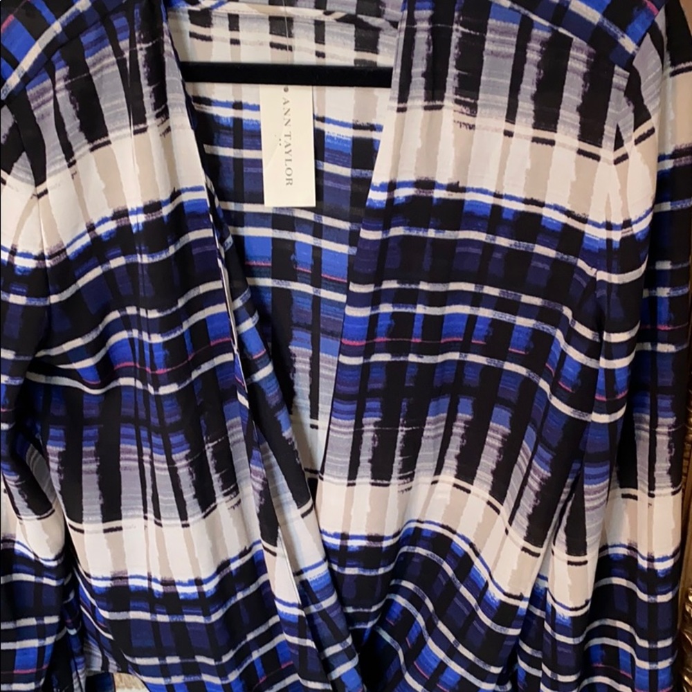 Ann Taylor cross front blouse - Picture 2 of 4